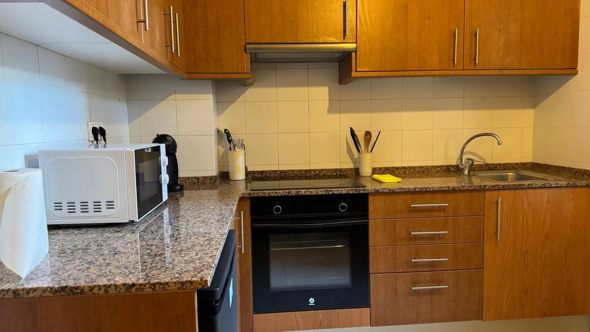 아파트 Cartoixa Apartament Rambla 타라고나